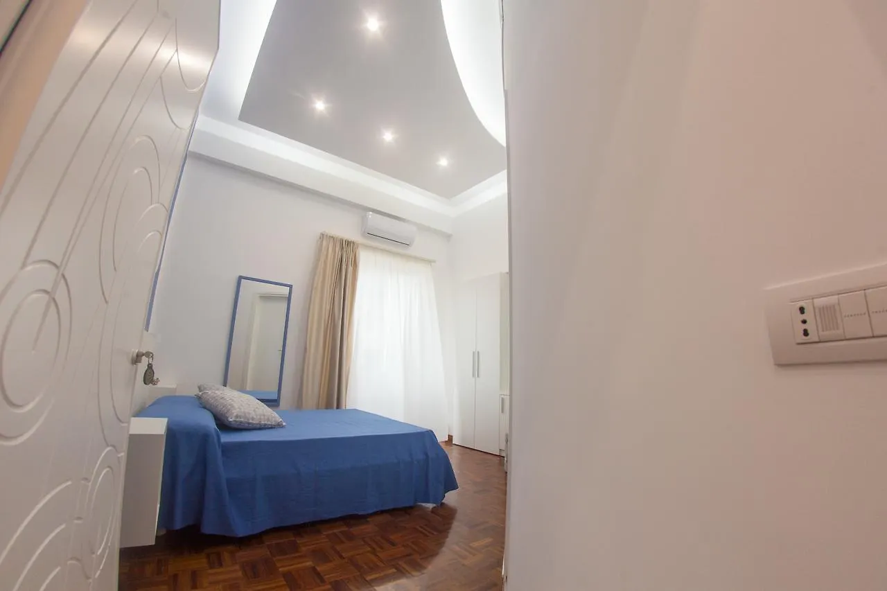 Bed and Breakfast 319 Al Duomo Neapol Bed & Breakfast